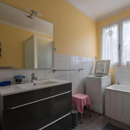 Longere Familiale Proche Et Golf * Pornic