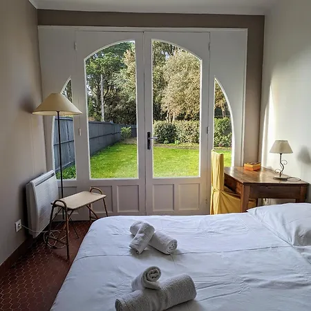 Longere Familiale Proche Et Golf فيلة بورنيك