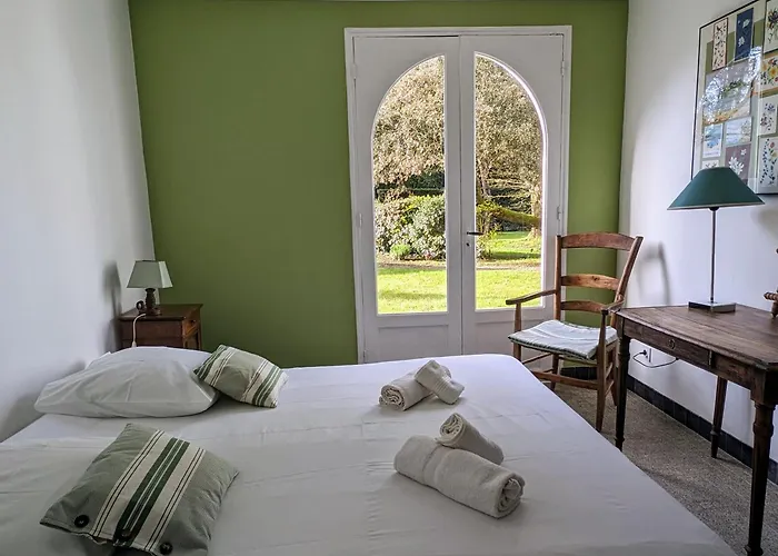 Longere Familiale Proche Et Golf * Pornic